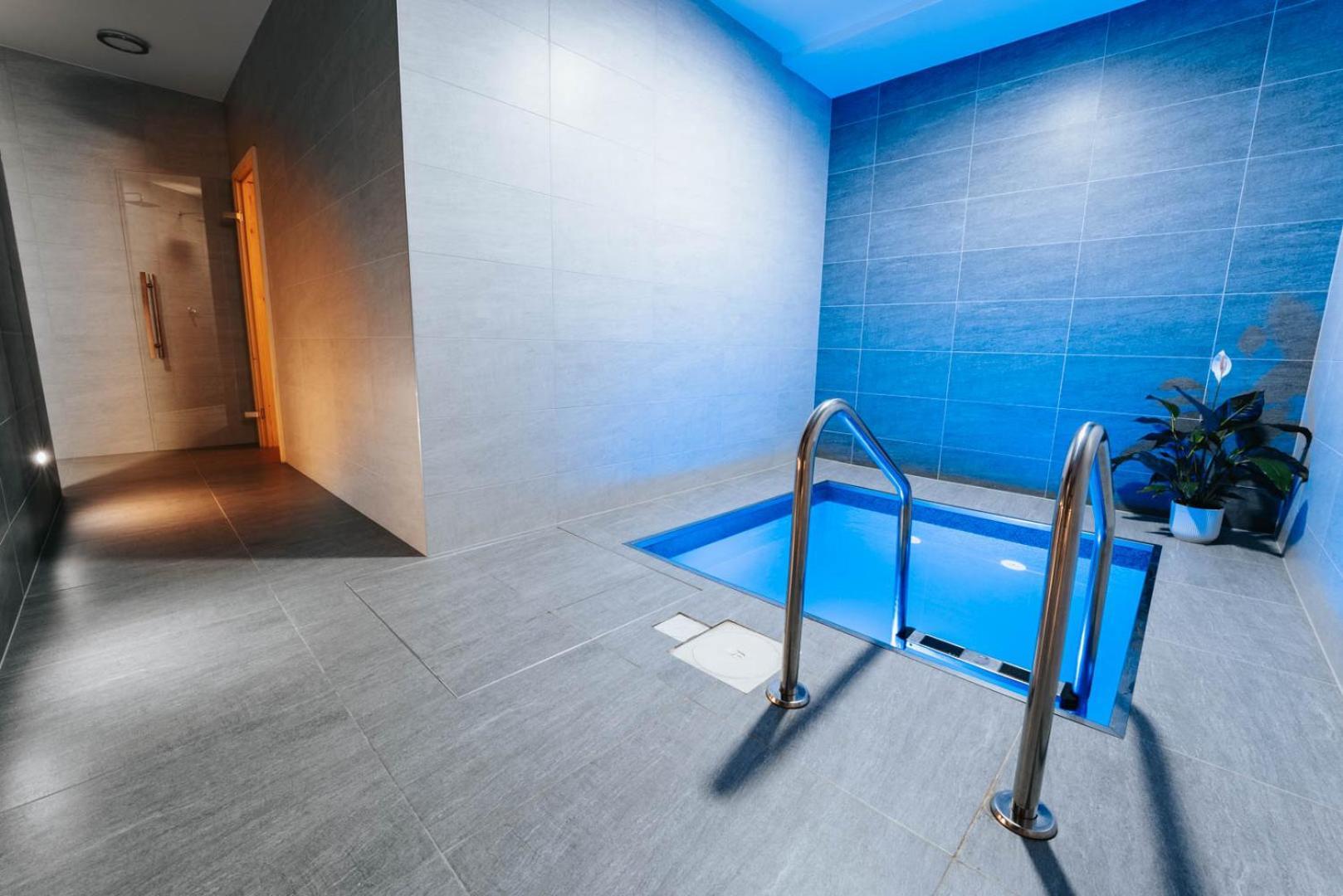 Žirovnice Hotel Artaban מראה חיצוני תמונה